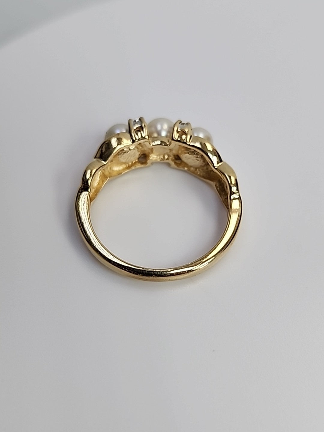 14k Gold Pearls And Diamonds Ring Size 7