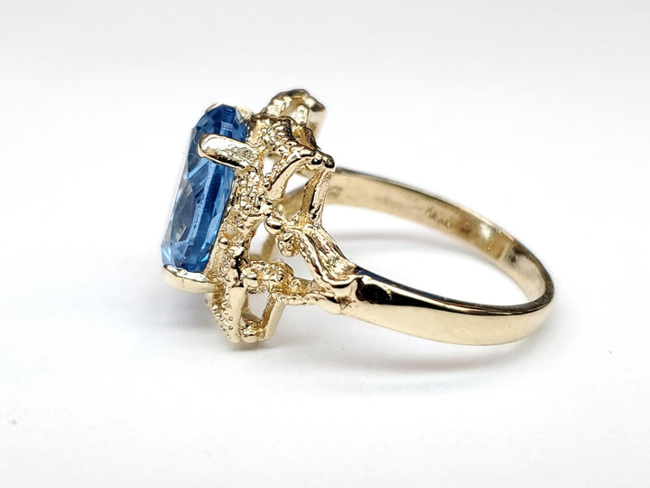 Vintage 14k Gold 5.00CT Oval Blue Topaz Estate Ring Size 8