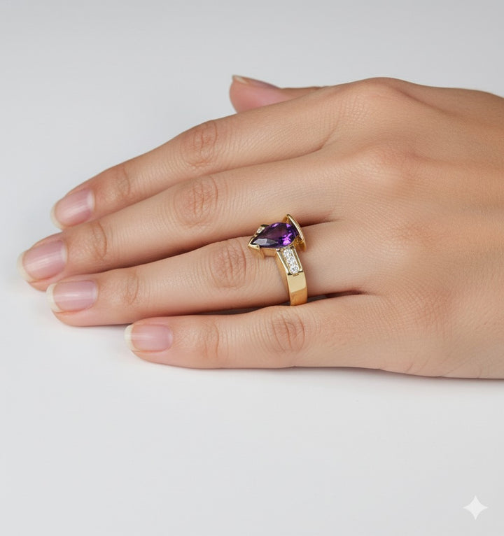 14k Gold Amethyst And Diamond Ring Size 5.5