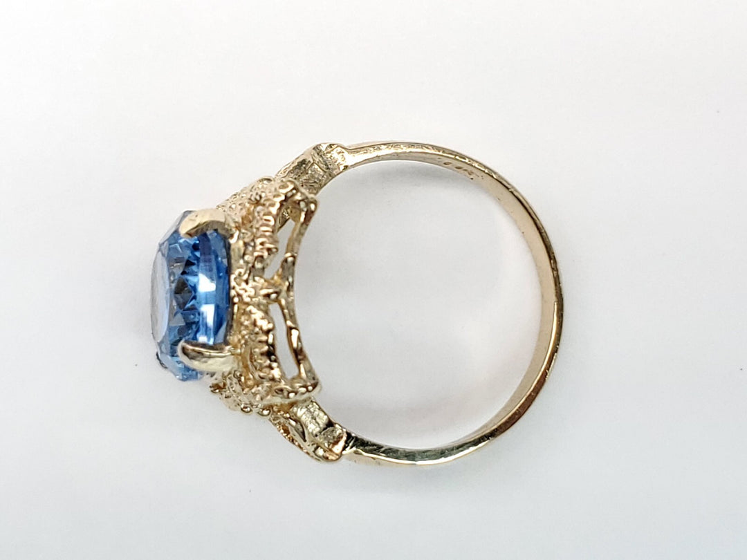 Vintage 14k Gold 5.00CT Oval Blue Topaz Estate Ring Size 8