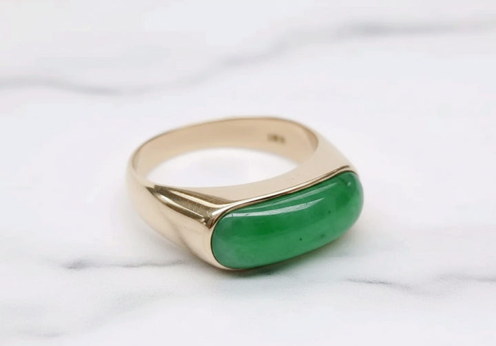 14k Solid Gold Cabochon Jade Saddle Ring Size 6.5