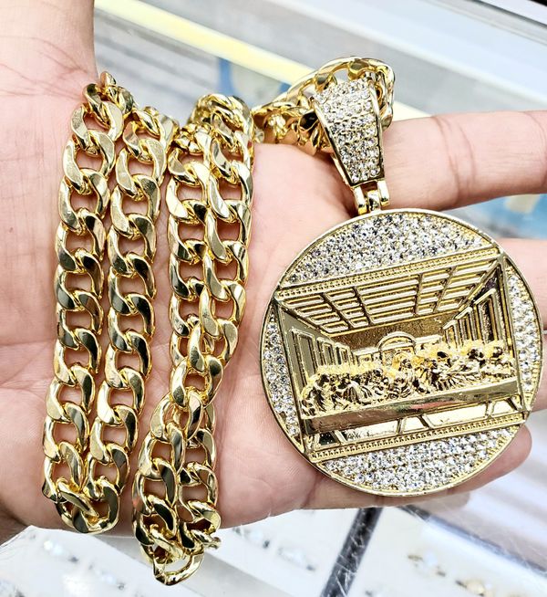 Jesus Last Supper Iced Out Pendant Necklace Jewelry And Perfumes